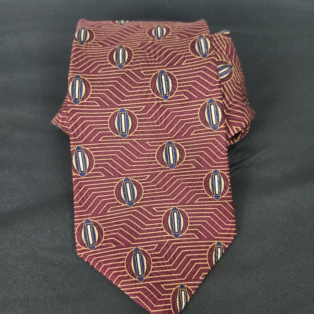 Bill Blass  Black Label  Silk Tie